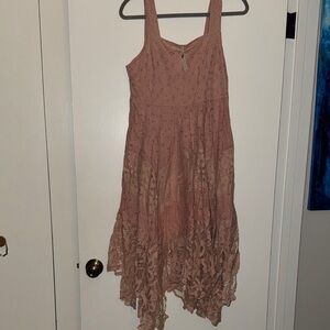 Maeve “Aiza” Pink Rose Lace Midi Dress size 4 NWT